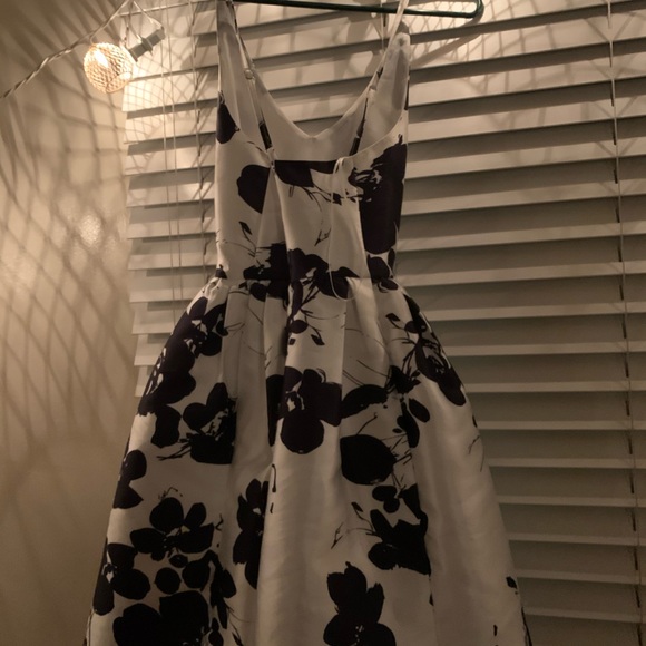 Black and white cocktail dress - Picture 3 of 5